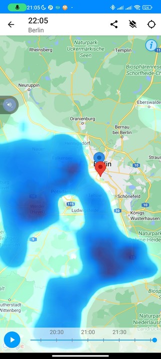 Screenshot von der Regenradar App. Ostberlin hat um 22:05 keinen Regen.