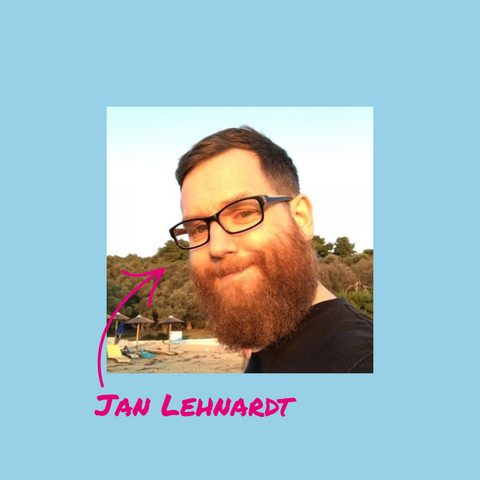 In this photograph, Jan Lehnardt smiles at us from a beach with lush greenery in the background. Jan has been contributing to open source projects for over 15 years and has put that breadth of knowledge to good use supporting projects including PHP, systemd, Log4j and more through the Tech Resilience program. 